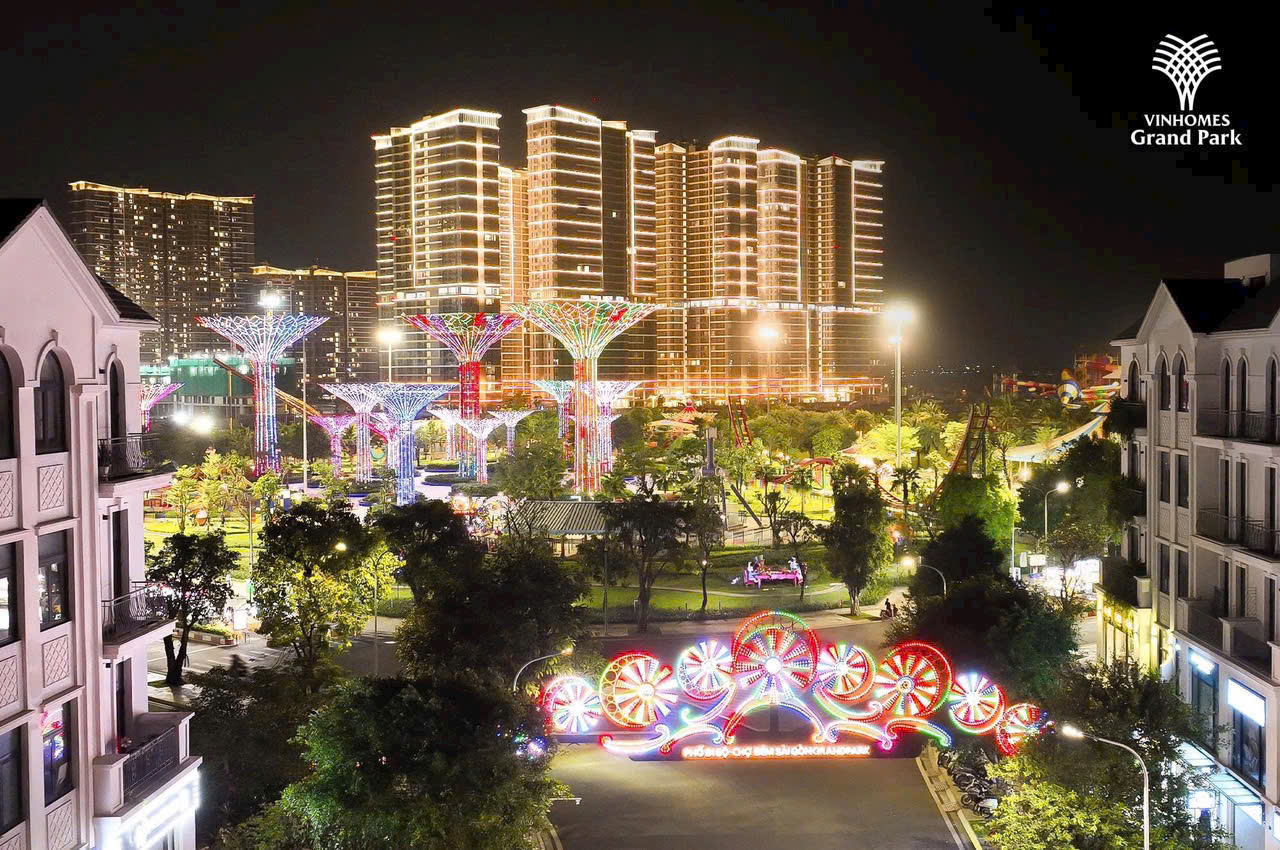 Vinhomes về đêm
